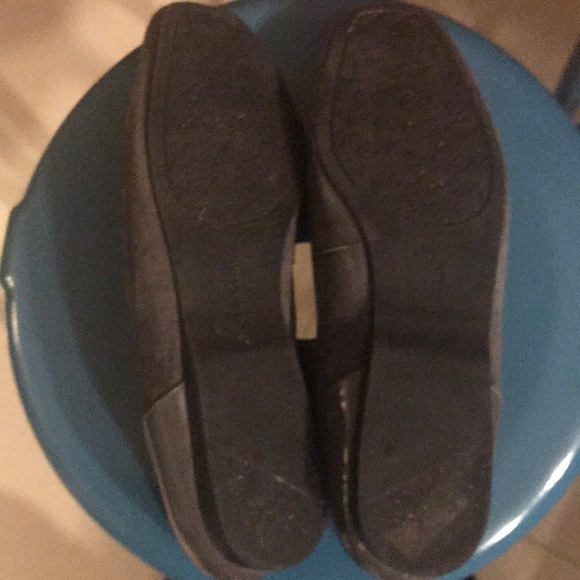 Gray shoes - Picture 5 of 8